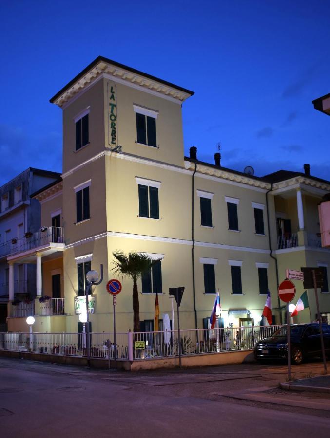 Hotel La Torre Rimini Exterior photo
